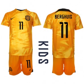 Netherlands Steven Berghuis #11 Replica Home Stadium Kit for Kids World Cup 2022 Short Sleeve (+ pants)